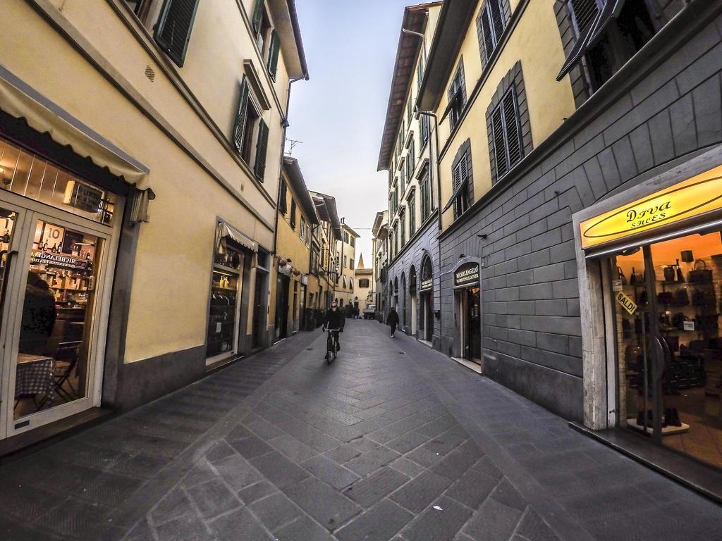 Fiume & Zannoni Apartments By 360Rentals Florenz Zimmer foto