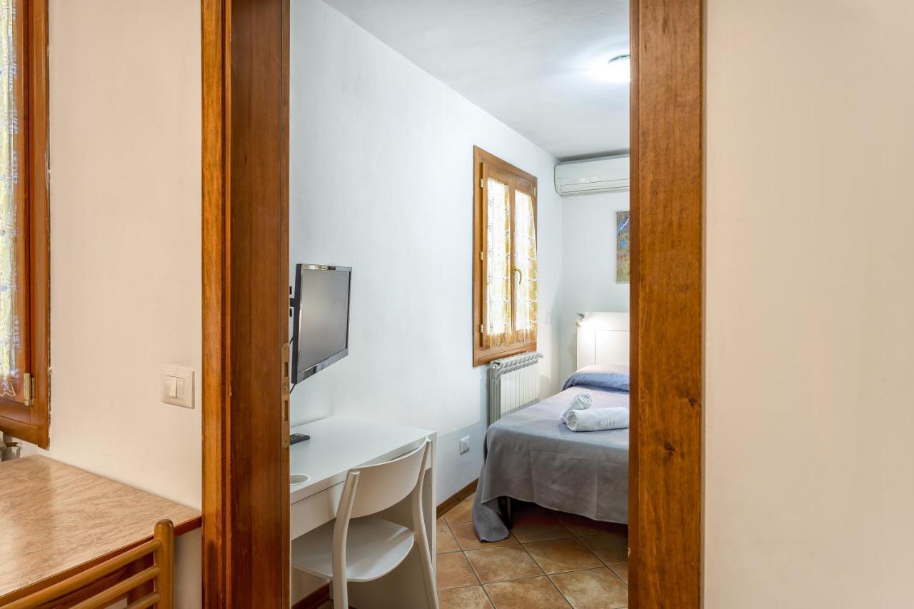 Fiume & Zannoni Apartments By 360Rentals Florenz Exterior foto